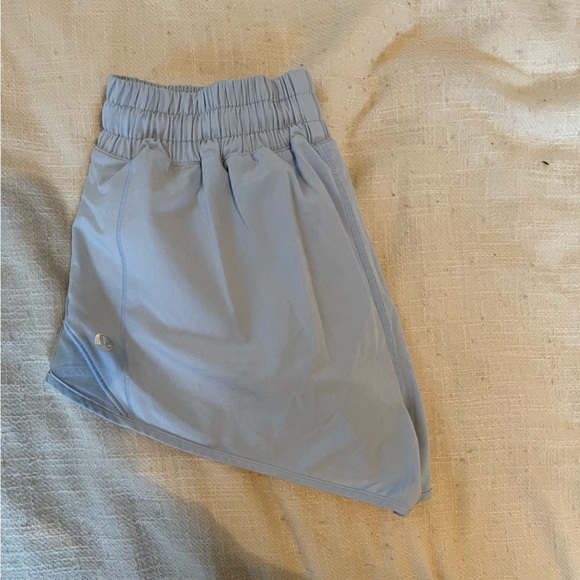 Lulu lemon shorts - Picture 3 of 3